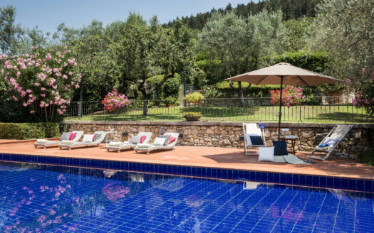 Villa in Vendita a Prato