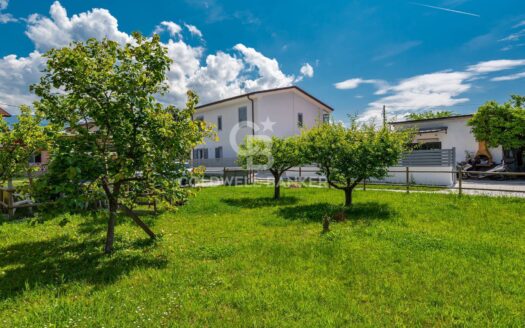 Appartamento indipendente in Vendita a Massa Marina di Massa