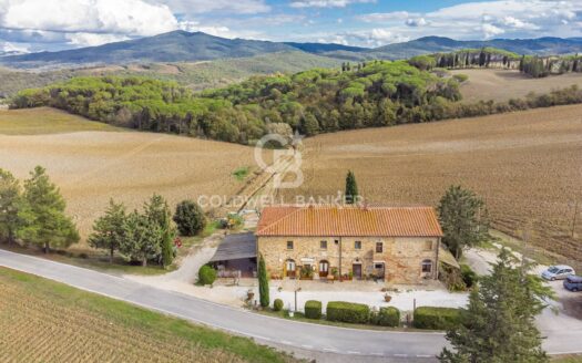 Rustico/Casale/Corte in Vendita a Pomarance