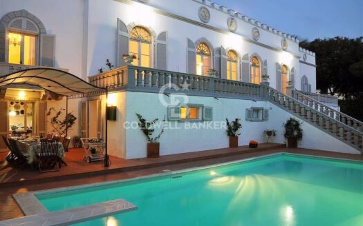 Villa storica in Vendita a Rosignano Marittimo Castiglioncello