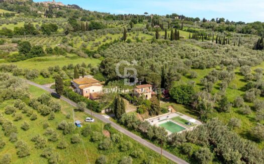 Villa in Vendita a Volterra