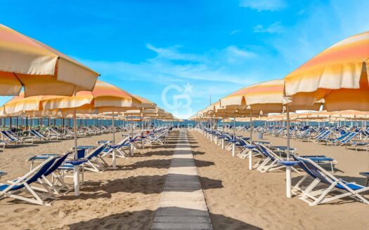 Stabilimento Balneare in Vendita a Pietrasanta Marina di Pietrasanta