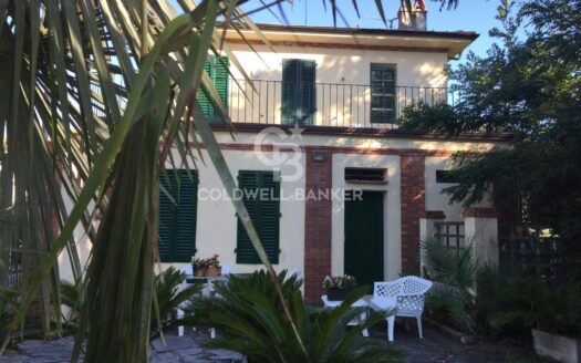 Casa indipendente in Affitto a Pietrasanta Focette