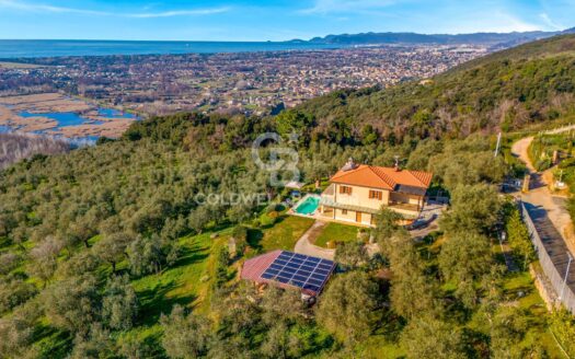 Villa in Affitto a Pietrasanta Strettoia