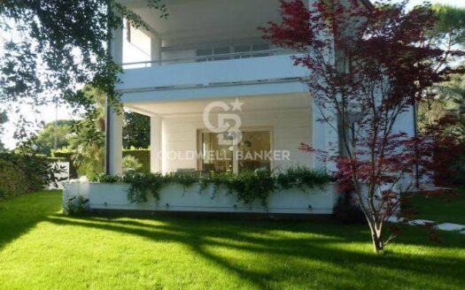 Villa in Affitto a Forte dei Marmi Caranna