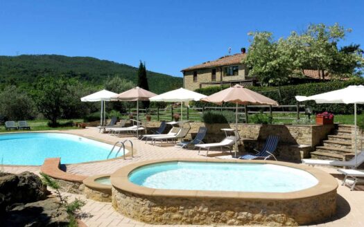 Villa in Vendita a Pomarance San Dalmazio