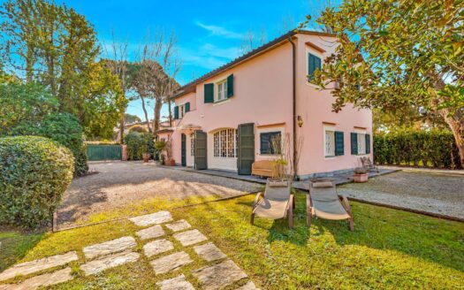 Villa in Affitto a Forte dei Marmi Roma Imperiale