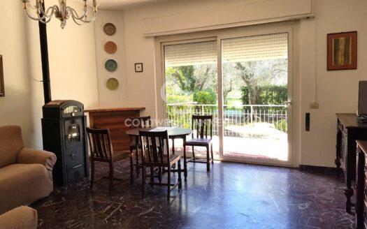 Casa indipendente in Vendita a Forte dei Marmi Vaiana