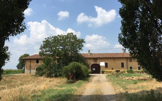 Complesso immobiliare in Vendita a Inveruno