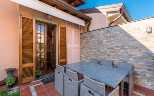 Casa semi indipendente in Affitto a Forte dei Marmi Centro