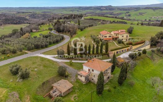 Villa in Vendita a Volterra San Cipriano