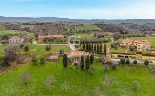 Villa in Vendita a Volterra San Cipriano