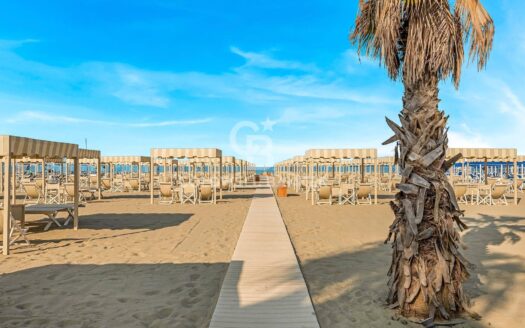 Stabilimento Balneare in Vendita a Pietrasanta Marina di Pietrasanta
