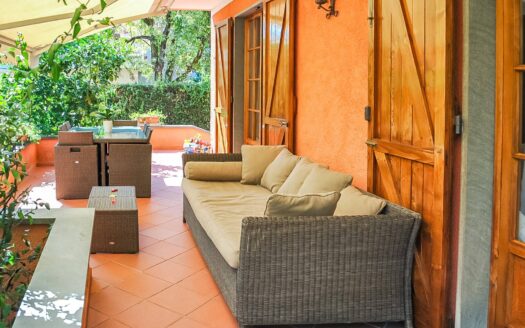 Villa in Affitto a Forte dei Marmi Caranna