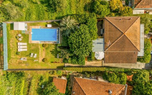 Villa in Vendita a Pietrasanta Strettoia