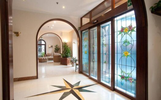 Hotel in Vendita a Rapallo