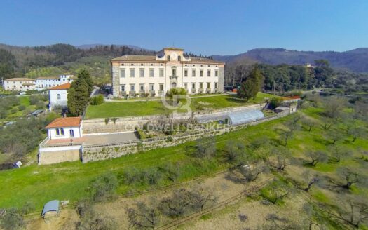 Hotel in Vendita a Montemurlo
