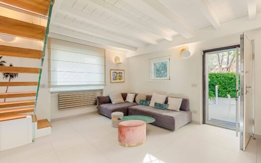 Villa bifamiliare in Vendita a Forte dei Marmi Centro
